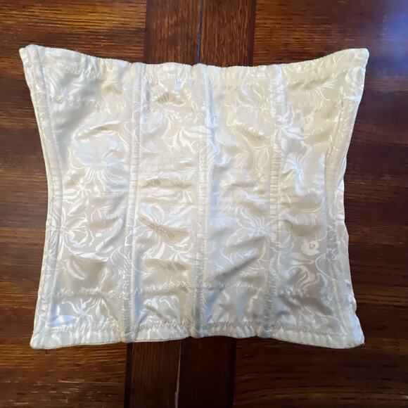 Maidenform Fleexees Cream Corsette Waist Nipper Instant Slimmer Shapewear Medium - Picture 7 of 7